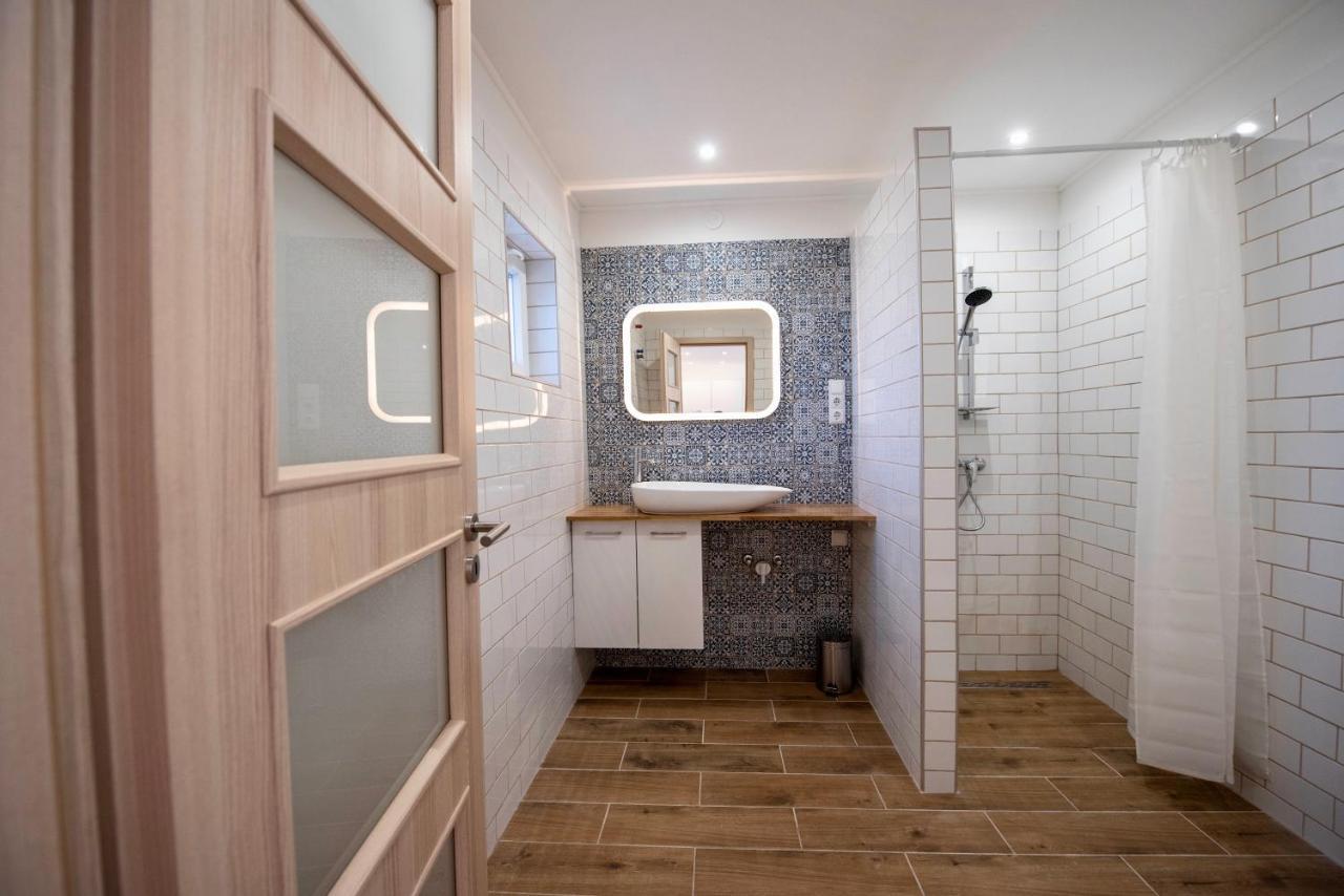 Pitypang Apartman Kapolnasnyek Exterior foto